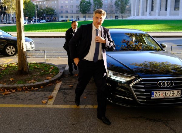 Zagreb: Dolazak članova HDZ-a na sjednicu Predsjedništva stranke