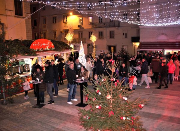 RIJEKA ADVENT 2022 RIGASTRO 1