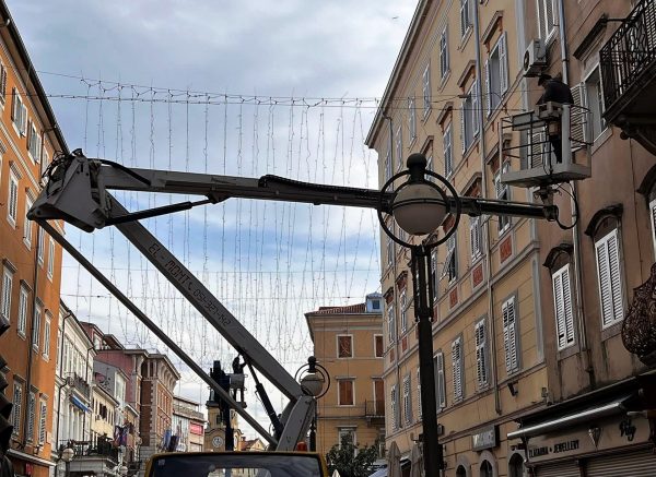 lampice korzo počelo ukrašavanje 2022 12