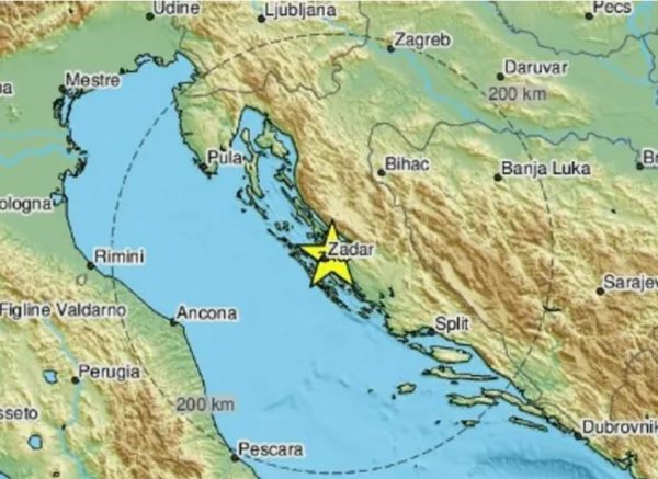 potres zadar 231122
