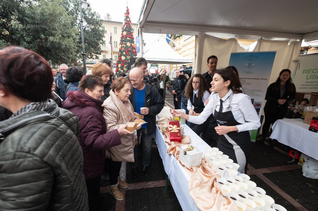 BADNJAK OPATIJA 2022 17 BADNJAK OPATIJA 2022 17