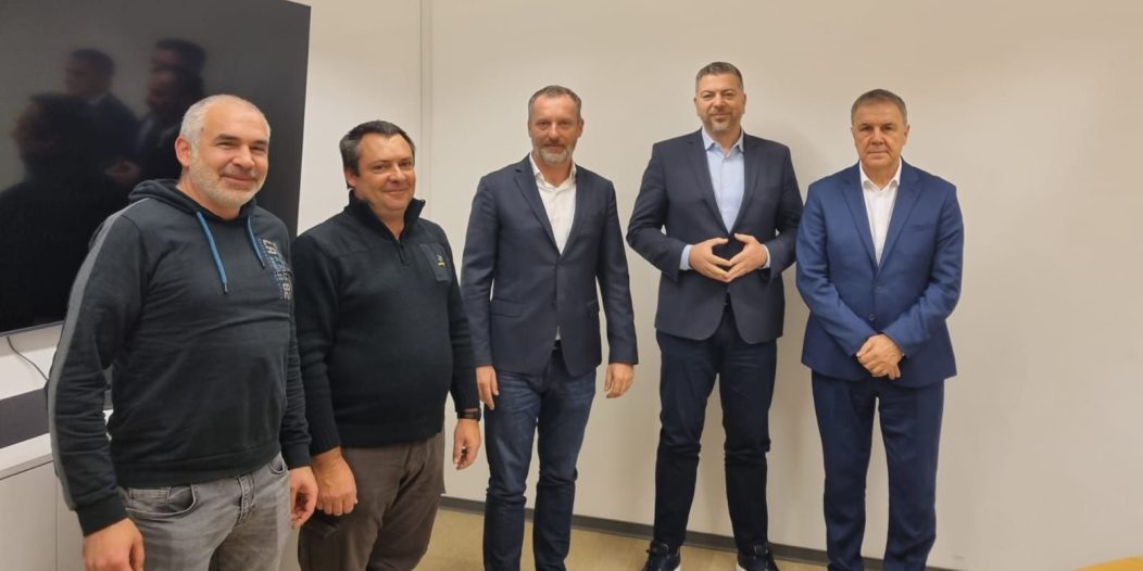 Članovi Uprave ACI-ja s predstavnicima Sindikata Članovi Uprave ACI-ja s predstavnicima Sindikata