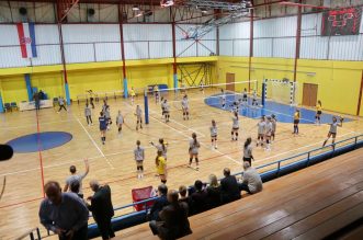Obilazak-obnovljene-sportske-dvorane-Dinko-Lukarić-na-Kozali-17