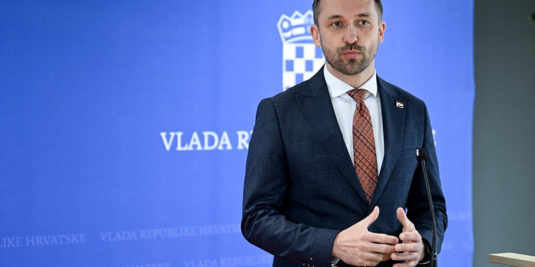 Zagreb: Izjave ministara nakon sjednice Vlade RH Zagreb: Izjave ministara nakon sjednice Vlade RH