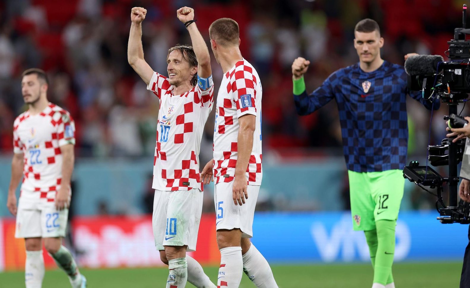 KATAR 2022 – Slavlje reprezentativaca nakon osiguranog ulaska u osminu finala SP