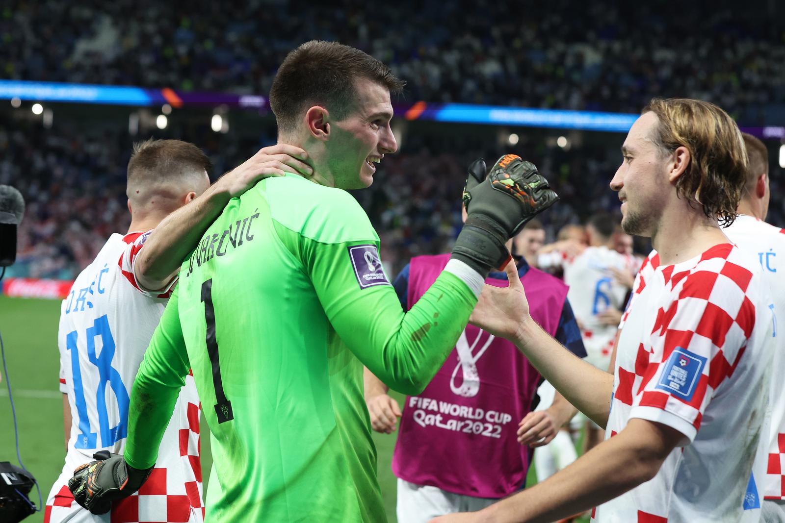 KATAR 2022 – Livaković odveo Hrvatsku u četvrtfinale Svjetskog prvenstva KATAR 2022 – Livaković odveo Hrvatsku u četvrtfinale Svjetskog prvenstva