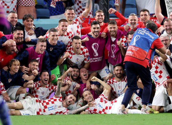 KATAR 2022 – Livaković odveo Hrvatsku u četvrtfinale Svjetskog prvenstva