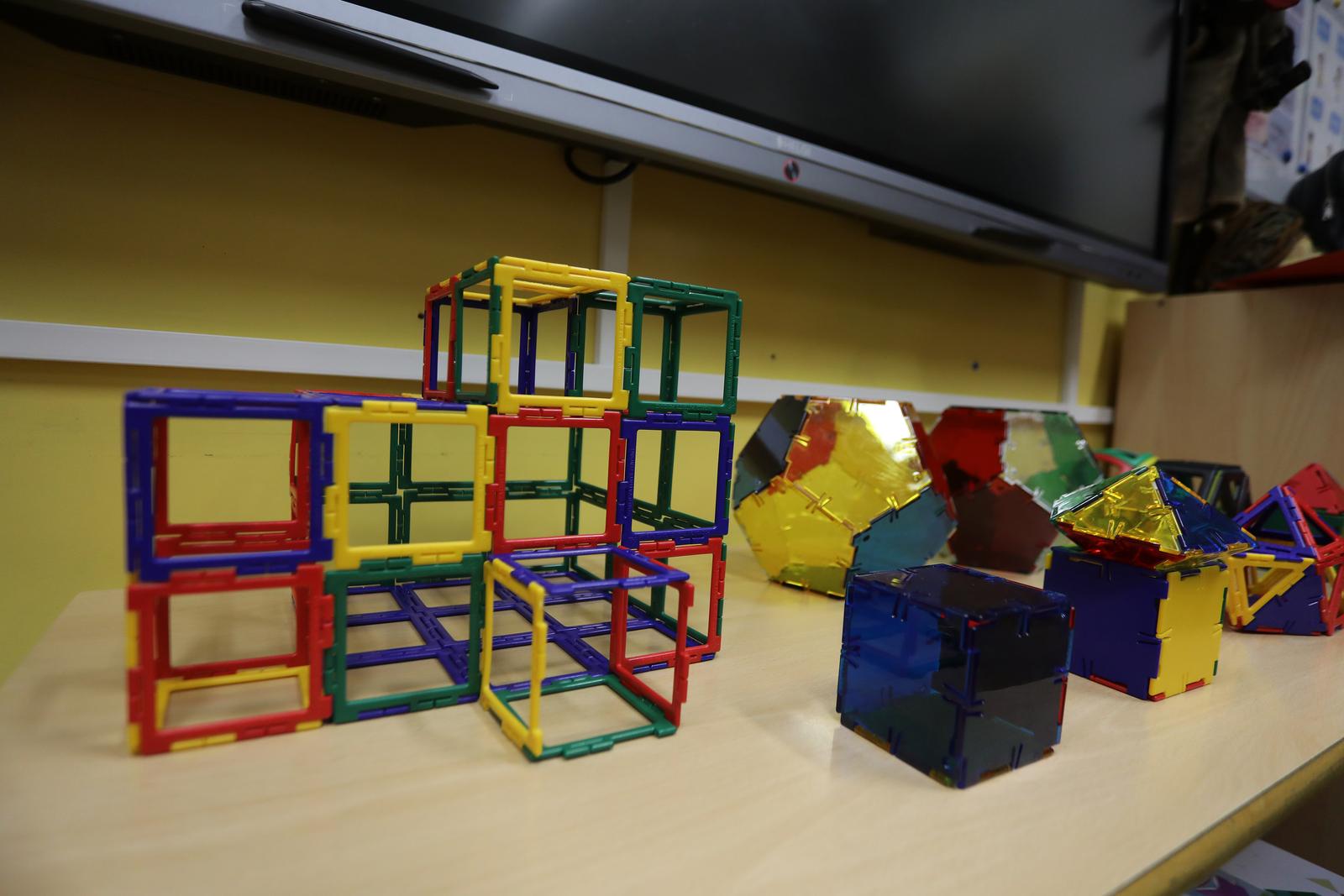 Rijeka: Prezentacija Polydron setova koje je Grad Rijeka osigurao za svih 25 škola Rijeka: Prezentacija Polydron setova koje je Grad Rijeka osigurao za svih 25 škola
