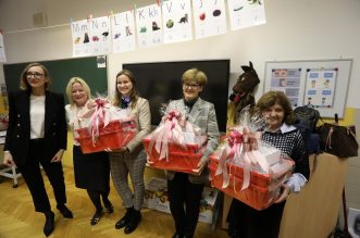 Rijeka: Prezentacija Polydron setova koje je Grad Rijeka osigurao za svih 25 škola Rijeka: Prezentacija Polydron setova koje je Grad Rijeka osigurao za svih 25 škola