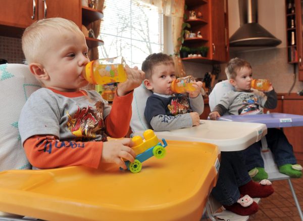 Biljevec: Anita i Stjepan Bahun posvojili trojke, Jana, Filipa i Frana