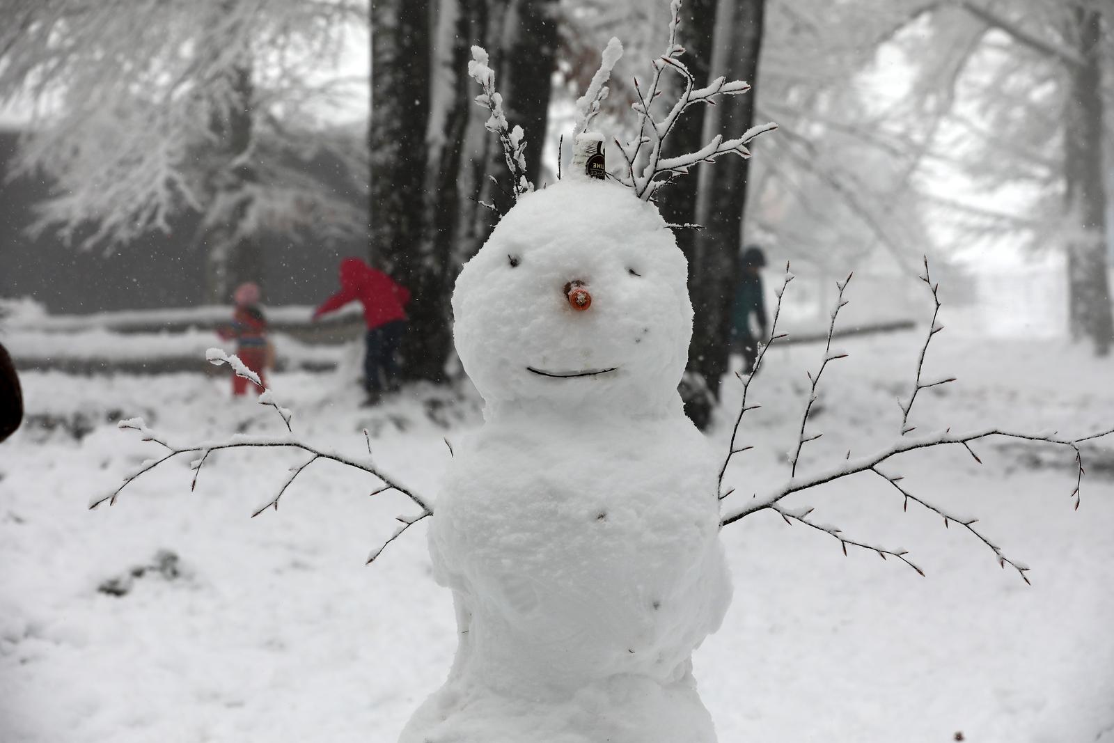 Snježni advent u Delnicama Snježni advent u Delnicama