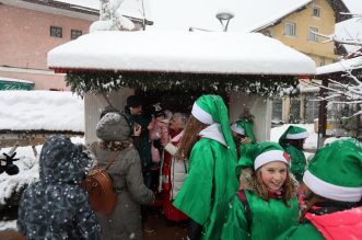 Snježni advent u Delnicama Snježni advent u Delnicama