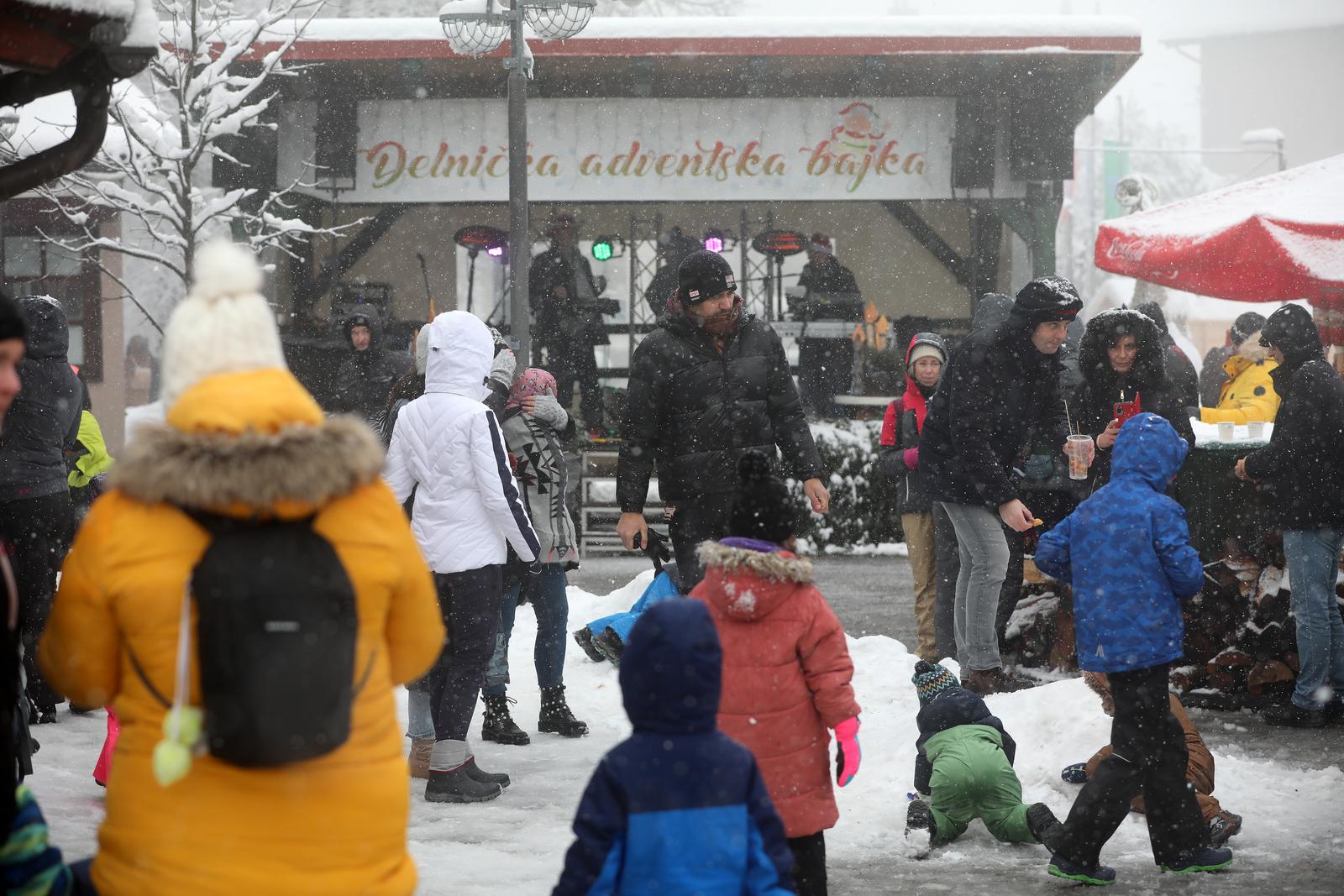 Snježni advent u Delnicama Snježni advent u Delnicama