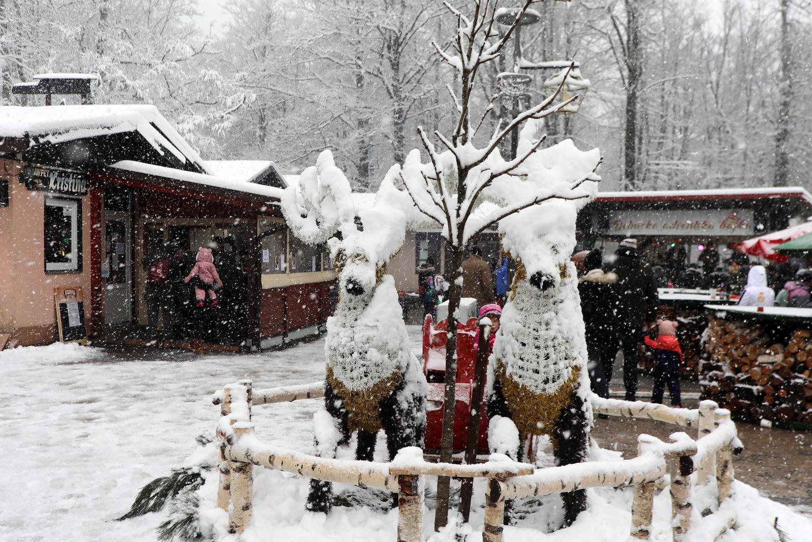 Snježni advent u Delnicama Snježni advent u Delnicama
