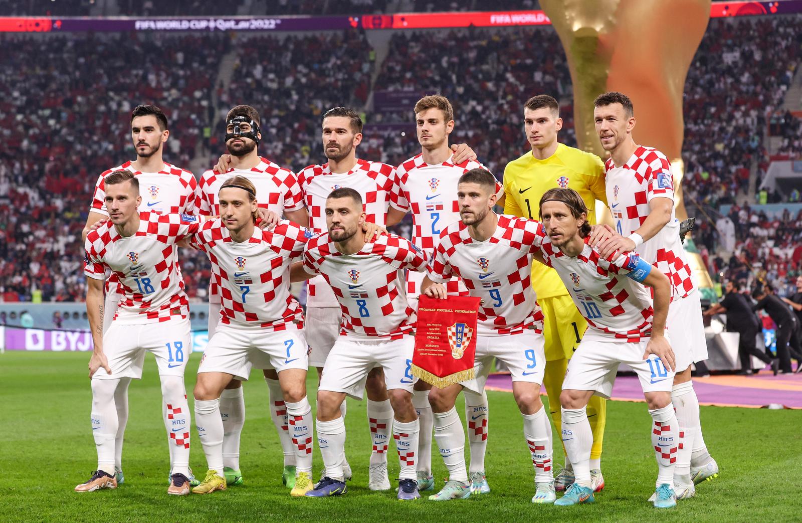 KATAR 2022 – Zajednička fotografija reprezentativaca Hrvatske i Maroka KATAR 2022 – Zajednička fotografija reprezentativaca Hrvatske i Maroka