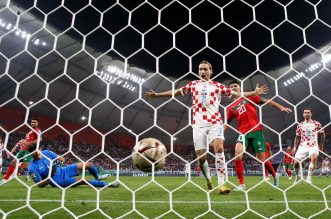 KATAR 2022 – Pogled iz gola Maroka kada je mrežu zatresla Oršićeva lopta za 2:1 KATAR 2022 – Pogled iz gola Maroka kada je mrežu zatresla Oršićeva lopta za 2:1