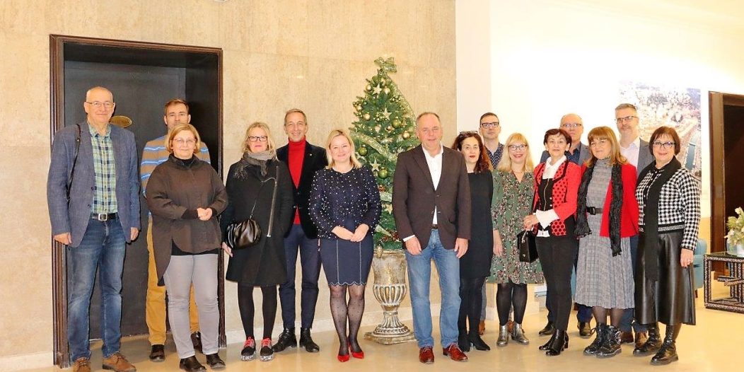 Prijem-za-ravnatelje-riječkih-Dječjih-vrtića-ustanova-u-kulturi-i-sportu Prijem-za-ravnatelje-riječkih-Dječjih-vrtića-ustanova-u-kulturi-i-sportu