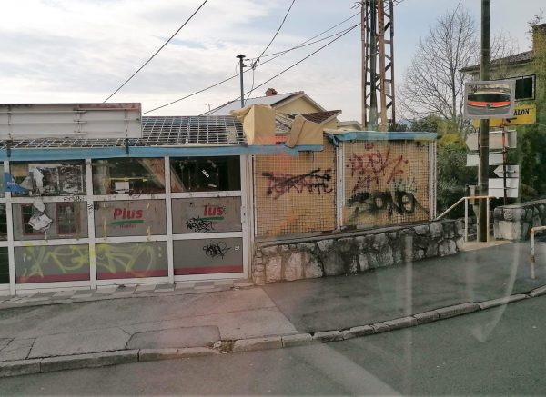 Ruglo na Diračju