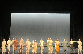 baletni ansambl na pozornici u Ludwigsburgu baletni ansambl na pozornici u Ludwigsburgu