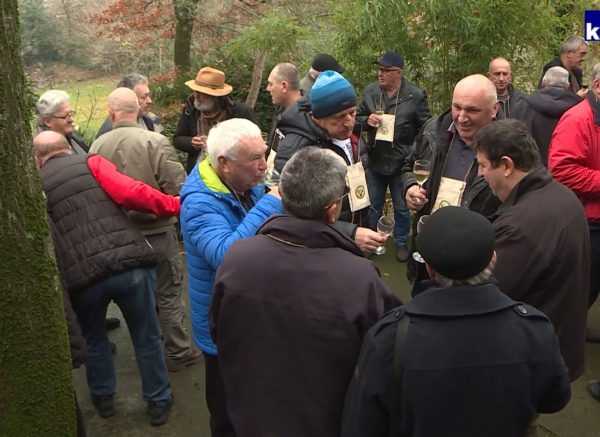 srdoči druženje vinari kanal ri