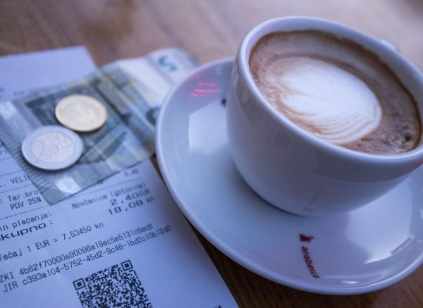 Ugostitelji prilagodili euru  cijene kave