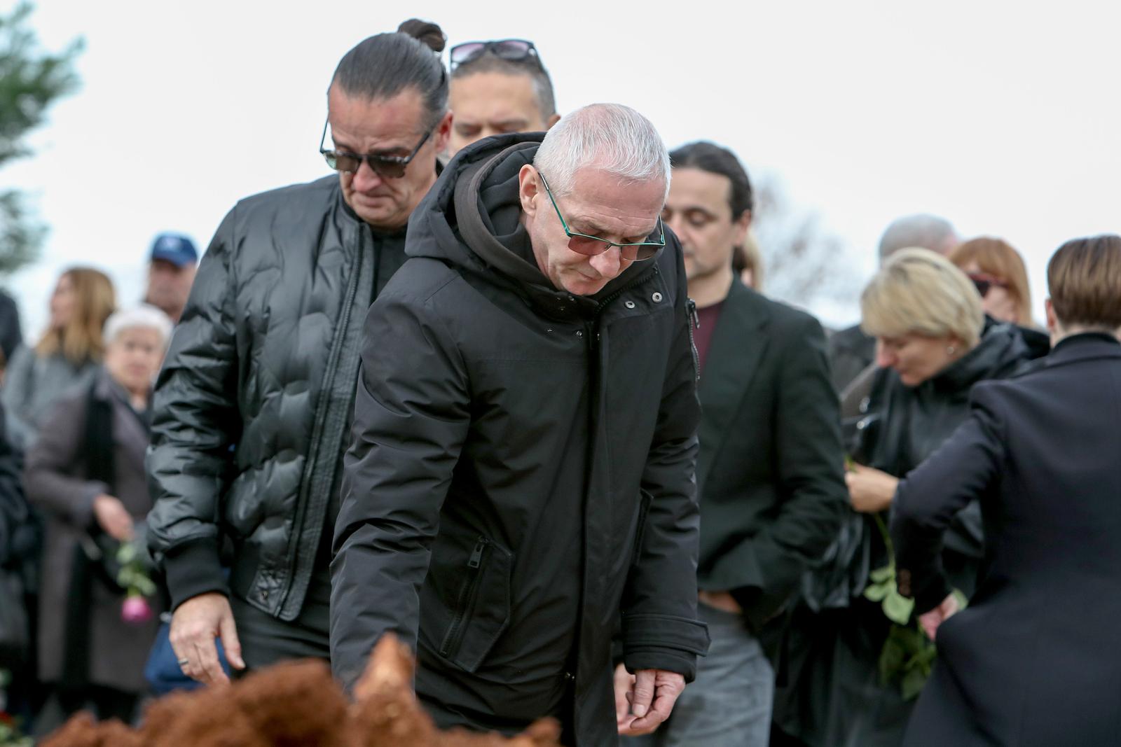 Posljednji ispraćaj Massima Savića na Gradskom groblju Zadar Posljednji ispraćaj Massima Savića na Gradskom groblju Zadar