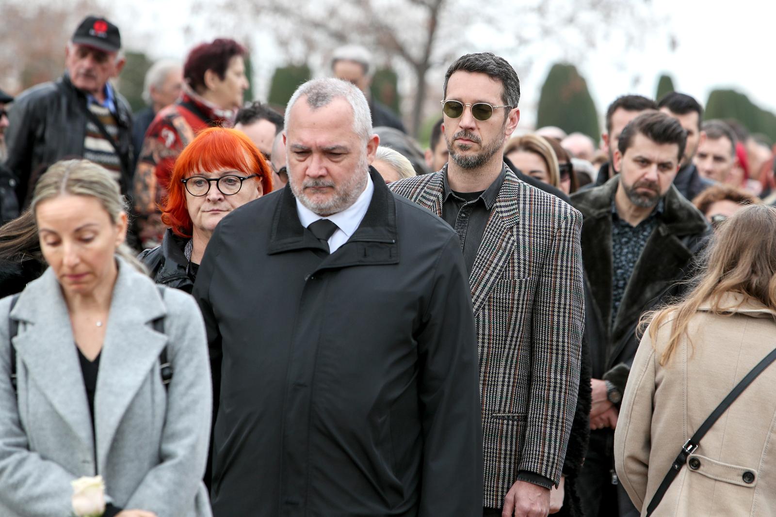 Posljednji ispraćaj Massima Savića na Gradskom groblju Zadar Posljednji ispraćaj Massima Savića na Gradskom groblju Zadar