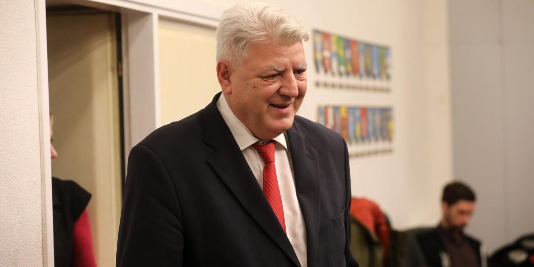 Rijeka: Prva ovogodišnja konferencija župana Zlatka Komadine Rijeka: Prva ovogodišnja konferencija župana Zlatka Komadine