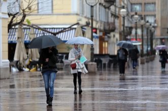 Kišno prijepodne u Rijeci Kišno prijepodne u Rijeci