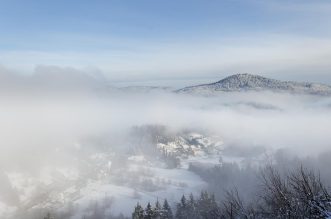 Snijeg zabijelio Gorski Kotar Snijeg zabijelio Gorski Kotar