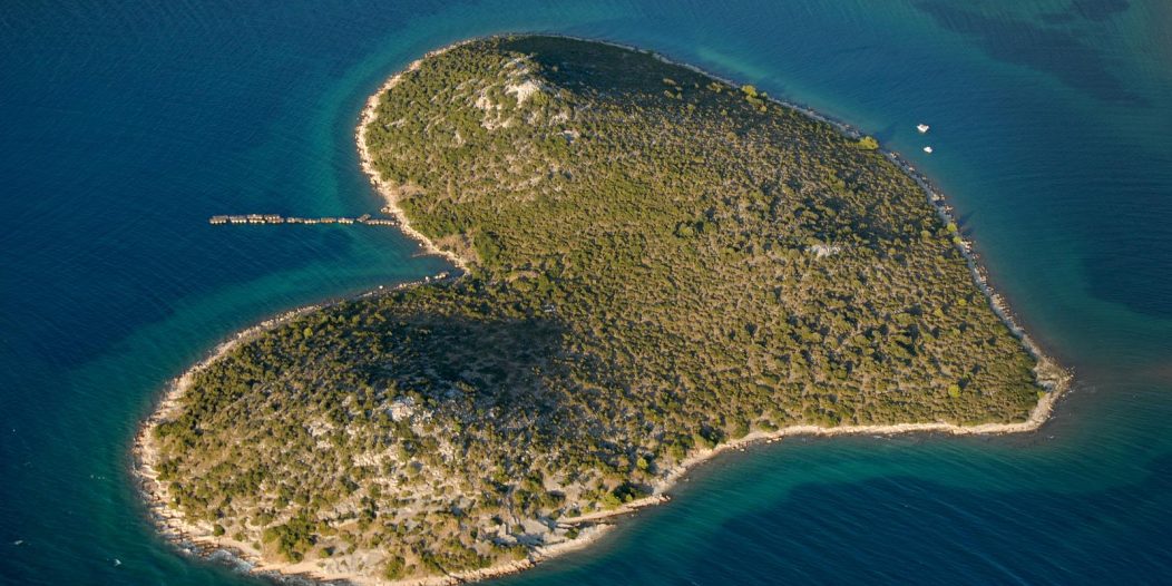 Zadar: Zvog svog oblika otok Galenjak zove se i Otok ljubavi Zadar: Zvog svog oblika otok Galenjak zove se i Otok ljubavi