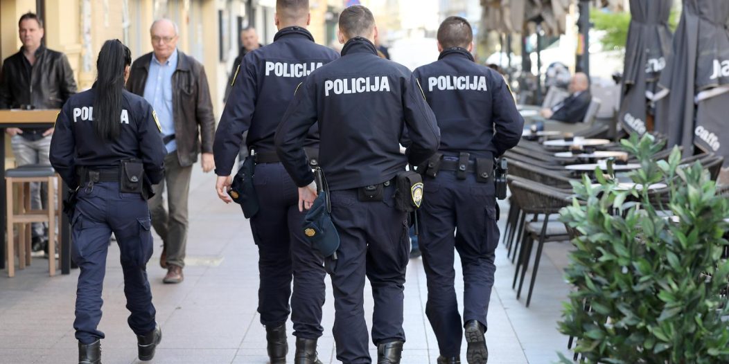 Zagreb: Policajci u ophodnji Zagreb: Policajci u ophodnji