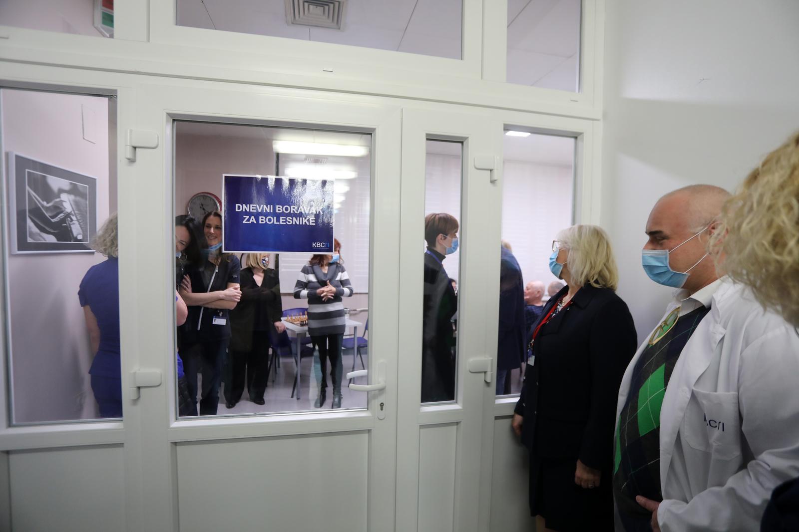 Rijeka: Predstavljene su nove prostorije za dnevni boravak onkoloških pacijenata Rijeka: Predstavljene su nove prostorije za dnevni boravak onkoloških pacijenata