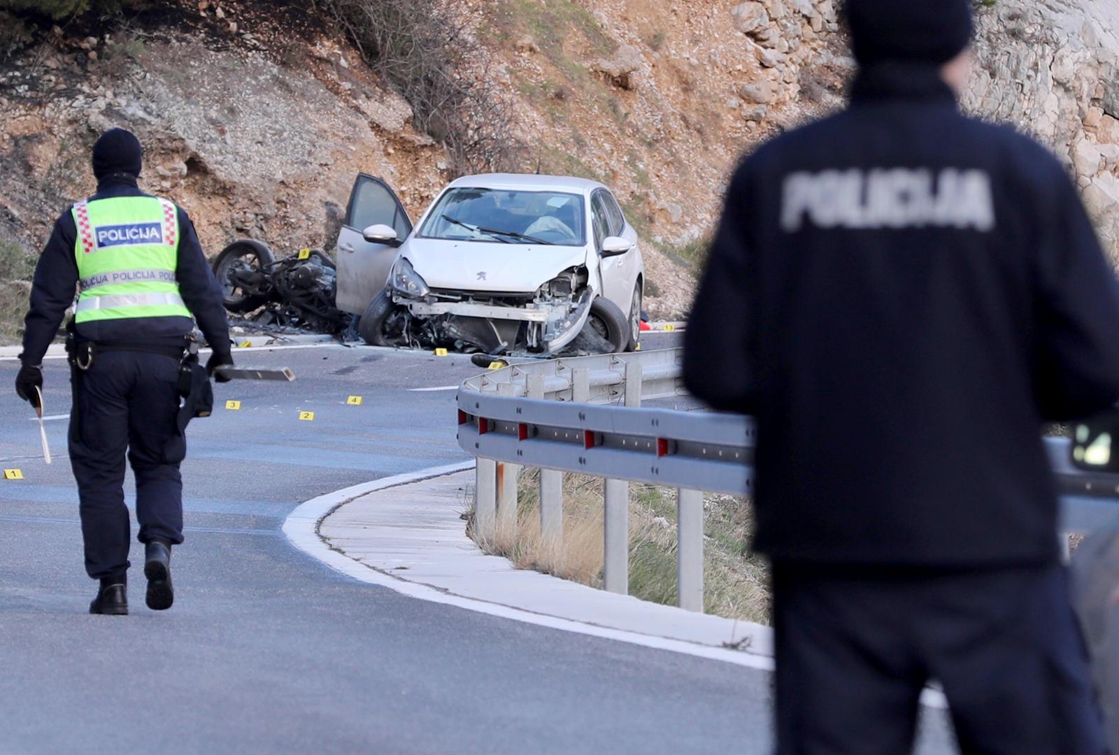 Motociklist poginuo u sudaru s automobilom kod mjesta Pisak