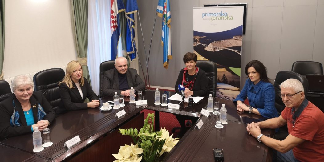 Press-simpozij-laringektomiranih-osoba Press-simpozij-laringektomiranih-osoba