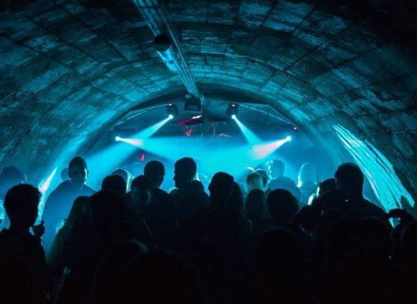 tunel party
