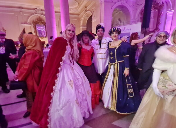 Humanitarni-karnevalski-gala-party-2023-14