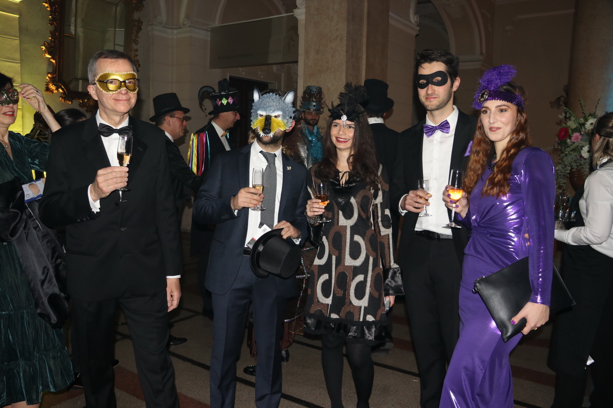 Humanitarni-karnevalski-gala-party-2023-5 Humanitarni-karnevalski-gala-party-2023-5