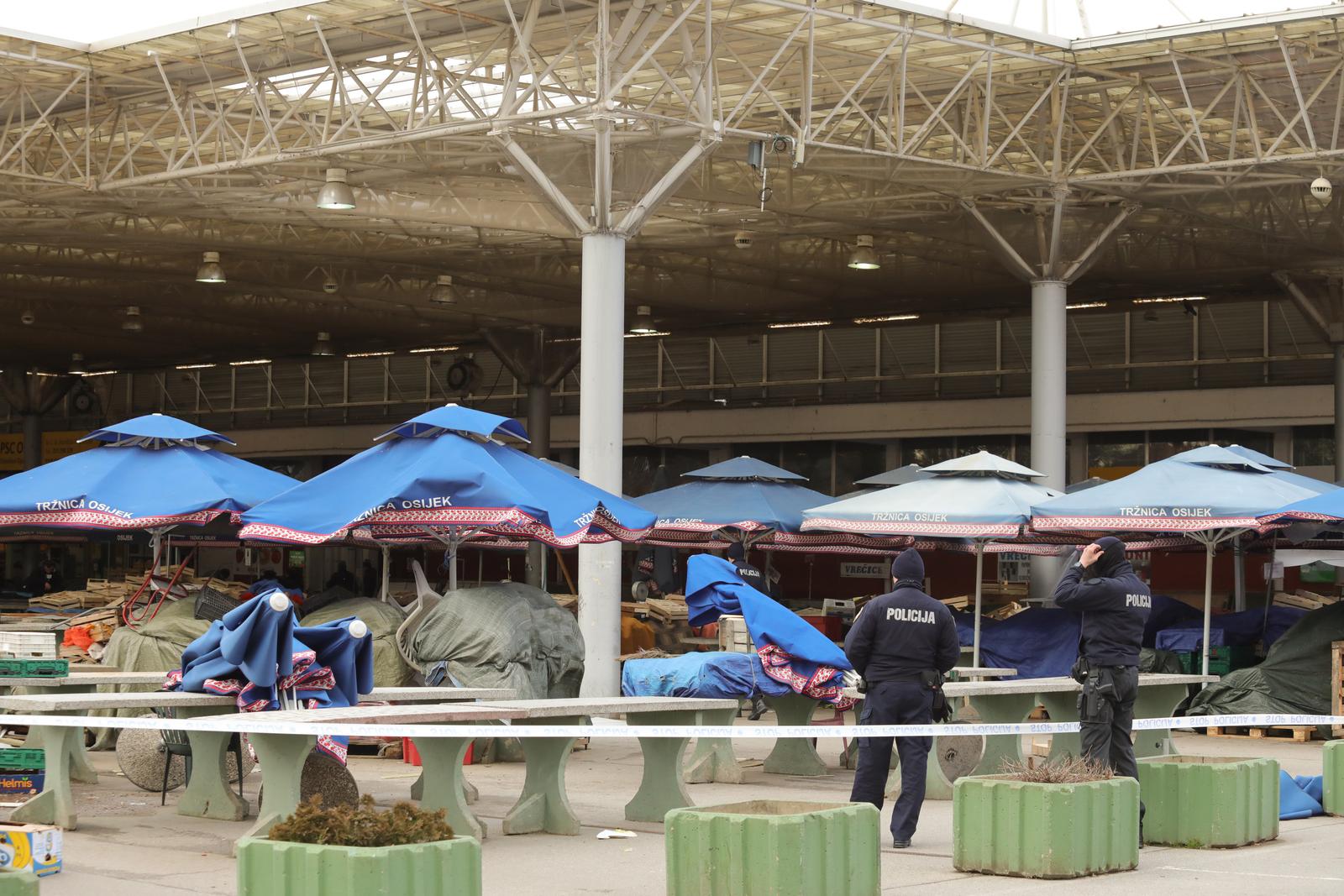Olujni vjetar prouzročio štetu u Osijeku