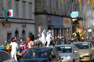 CARneval povorka, prava motorna maškarana manifestacija, prošla je riječkim ulicama CARneval povorka, prava motorna maškarana manifestacija, prošla je riječkim ulicama