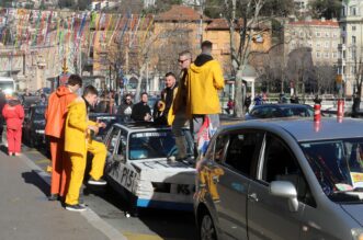 CARneval povorka, prava motorna maškarana manifestacija, prošla je riječkim ulicama CARneval povorka, prava motorna maškarana manifestacija, prošla je riječkim ulicama
