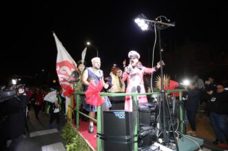 Opatija: Let 3 traktorom stigao ispred dvorane gdje ?e nastupiti na Dori Opatija: Let 3 traktorom stigao ispred dvorane gdje ?e nastupiti na Dori