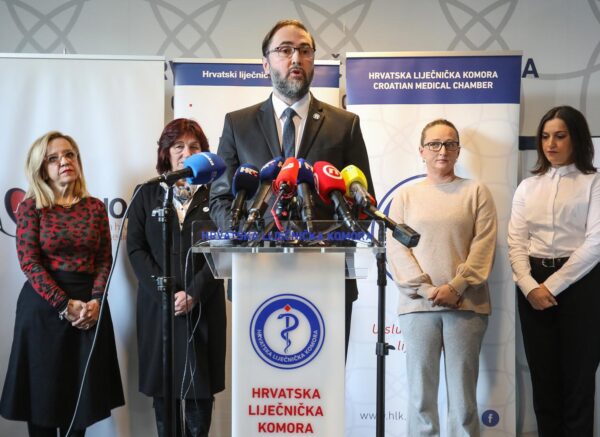 Zagreb: Liječničke udruge najavile su prosvjed