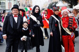 Rijeka: Oko devet tisuća maškara sudjelovalo na tradicionalnom Riječkom karnevalu Rijeka: Oko devet tisuća maškara sudjelovalo na tradicionalnom Riječkom karnevalu