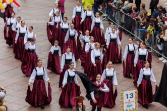 Rijeka: Oko devet tisuća maškara sudjelovalo na tradicionalnom Riječkom karnevalu Rijeka: Oko devet tisuća maškara sudjelovalo na tradicionalnom Riječkom karnevalu