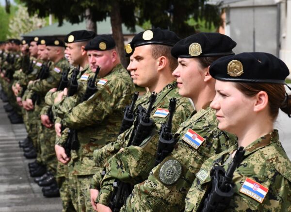 Požega: Predsjednik Milanović na svečanoj prisezi 34. naraštaja ročnika na dragovoljnom vojnom osposobljavanju