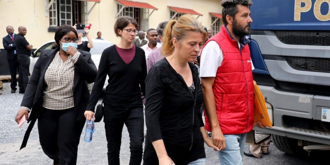 Odgođeno ročište Hrvatima uhićenima u Zambiji, već danas bi mogli biti pušteni iz pritvora Odgođeno ročište Hrvatima uhićenima u Zambiji, već danas bi mogli biti pušteni iz pritvora
