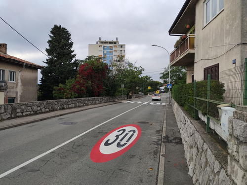 rijeka plus termoplastika kolnik pjesacki (6) rijeka plus termoplastika kolnik pjesacki (6)