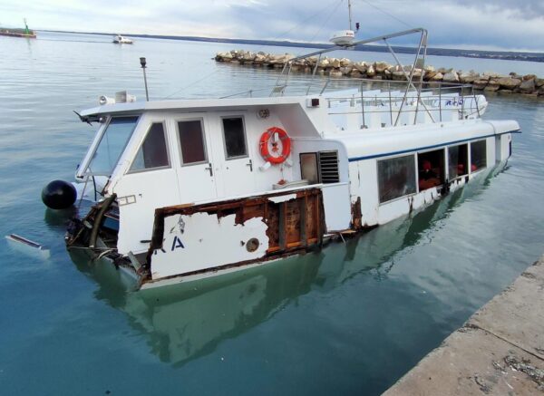 BROD BRIJUNI POTONUĆE 270323 3