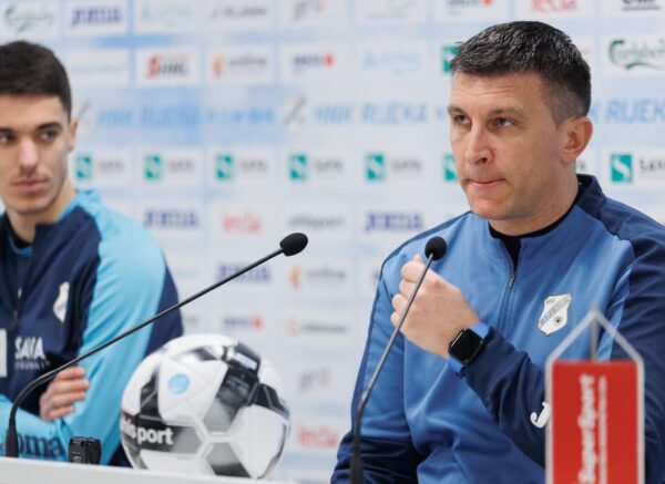 Rijeka: Konferencija za medije nogometnog kluba Rijeka
